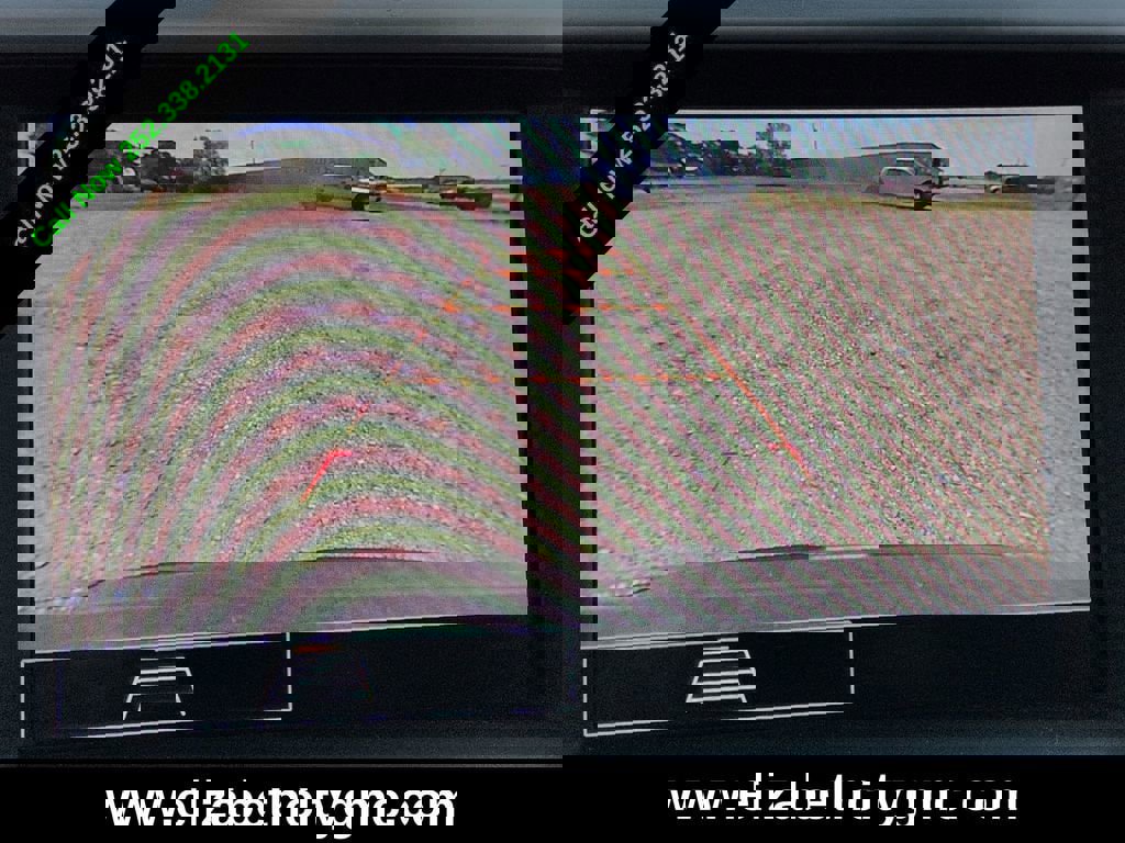 Used 2021 GMC Acadia SLE w/ Driver Convenience Package image 28