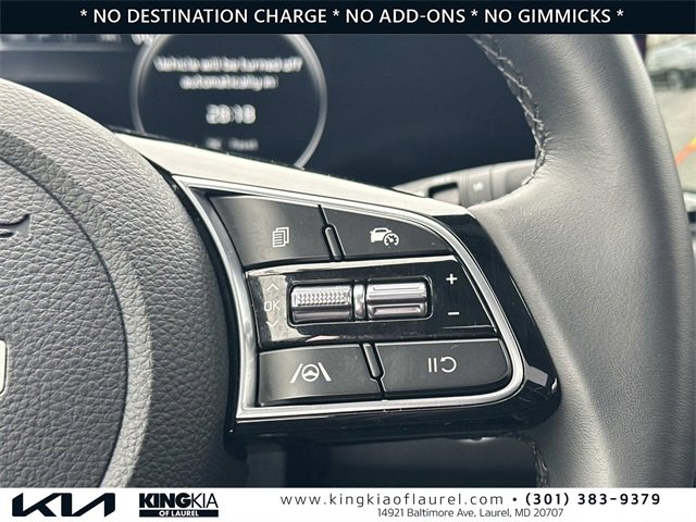 Used 2025 Kia Seltos EX w/ EX Sunroof Package image 9