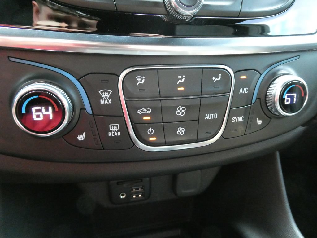 Certified 2022 Chevrolet Traverse RS AWD/4WD image 30