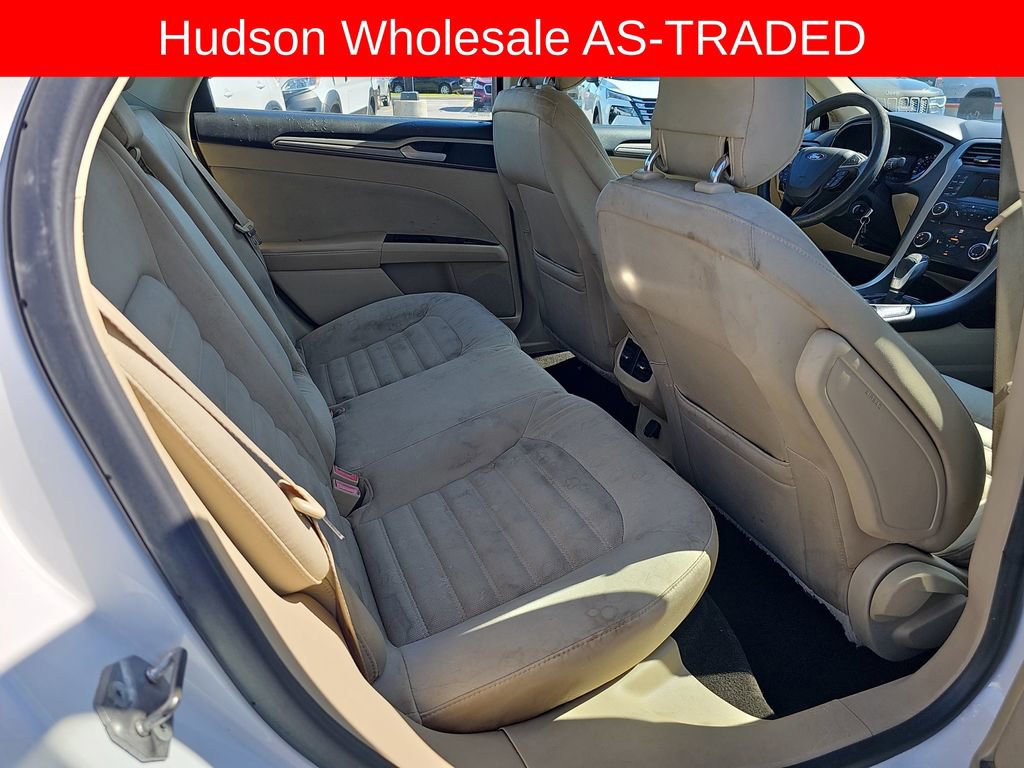Used 2014 Ford Fusion SE FWD image 12