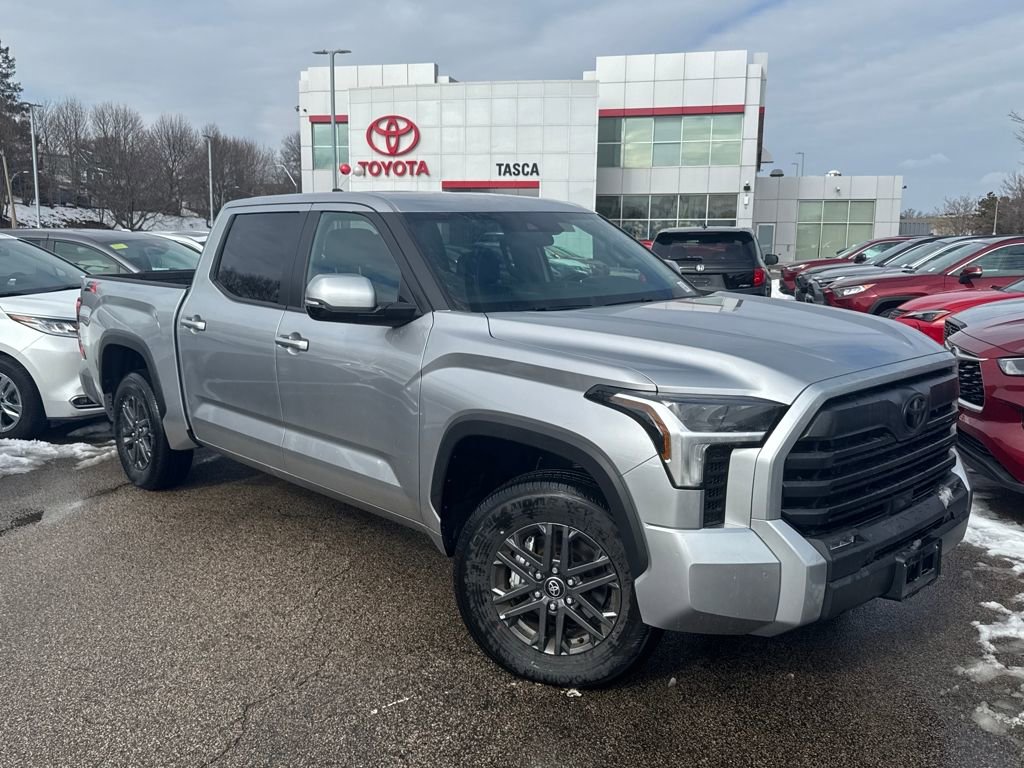 Used 2025 Toyota Tundra SR5 image 1