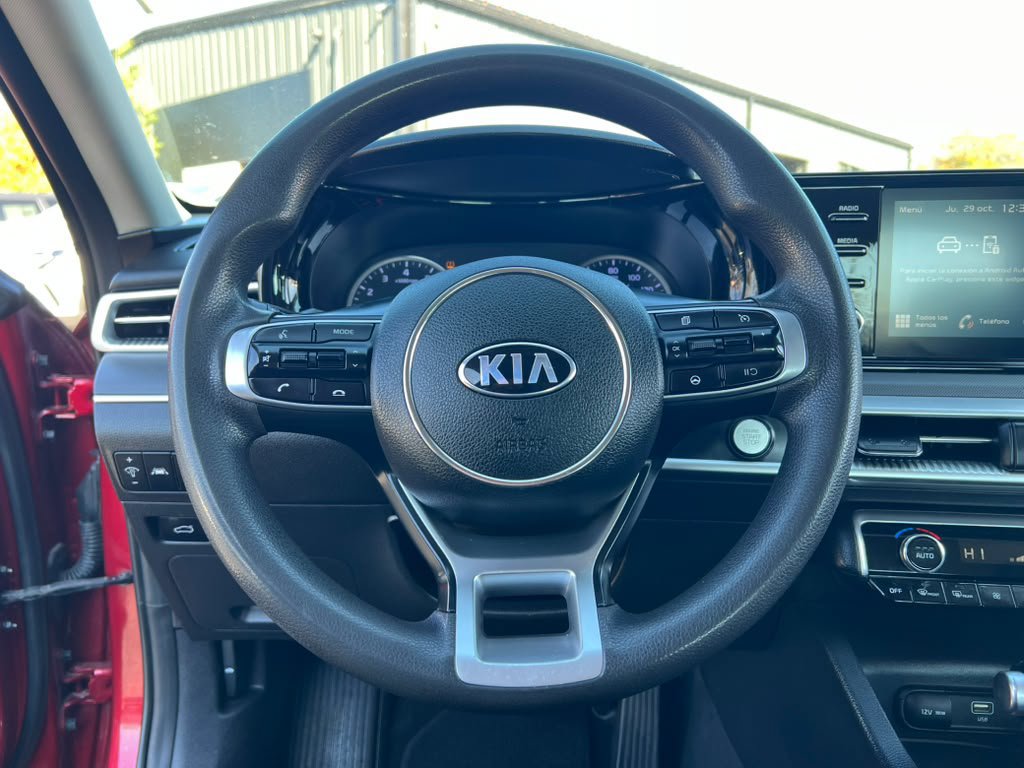 Used 2021 Kia K5 LXS FWD image 14