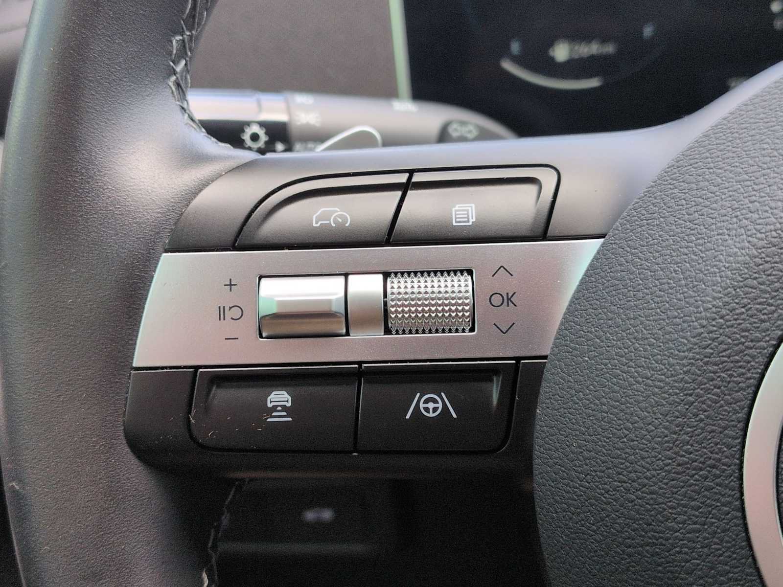 Used 2025 Hyundai Sonata SEL FWD image 26