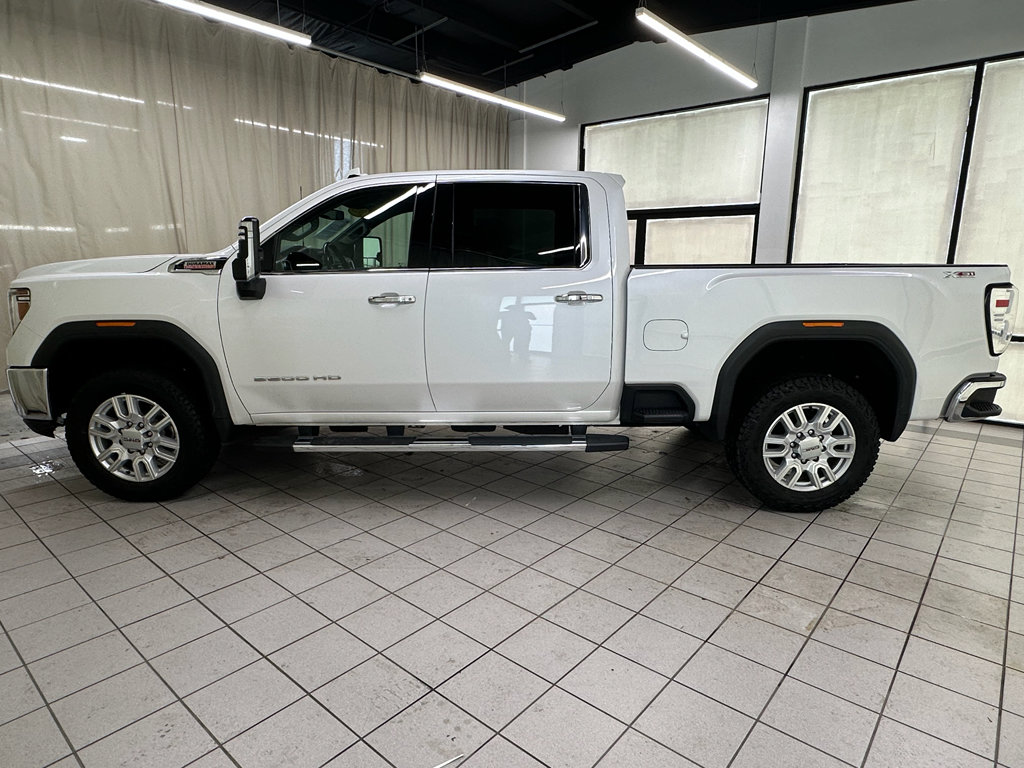 Used 2023 GMC Sierra 3500 SLT w/ SLT Convenience Package image 13