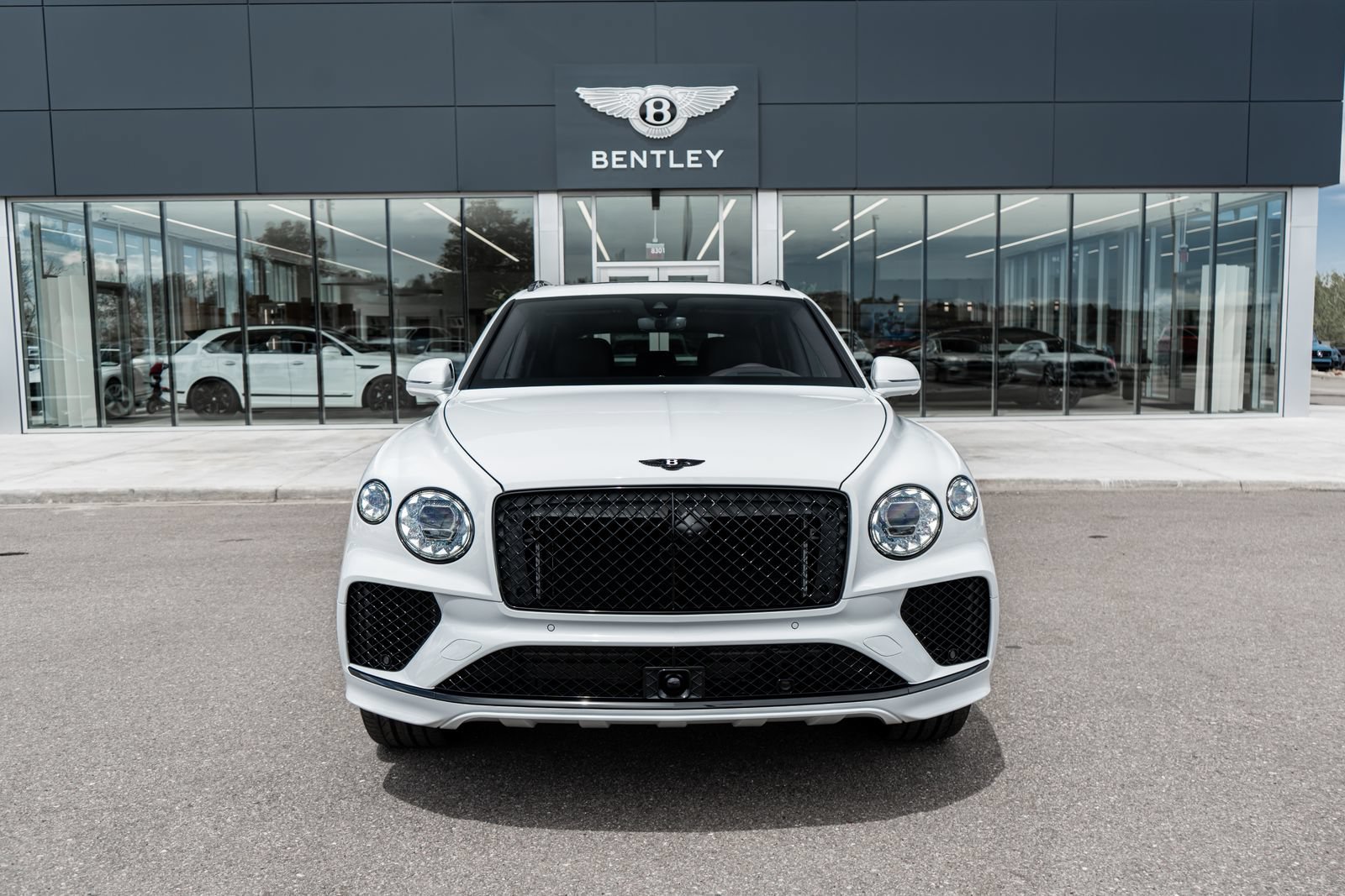New 2026 Bentley Bentayga AWD/4WD image 19