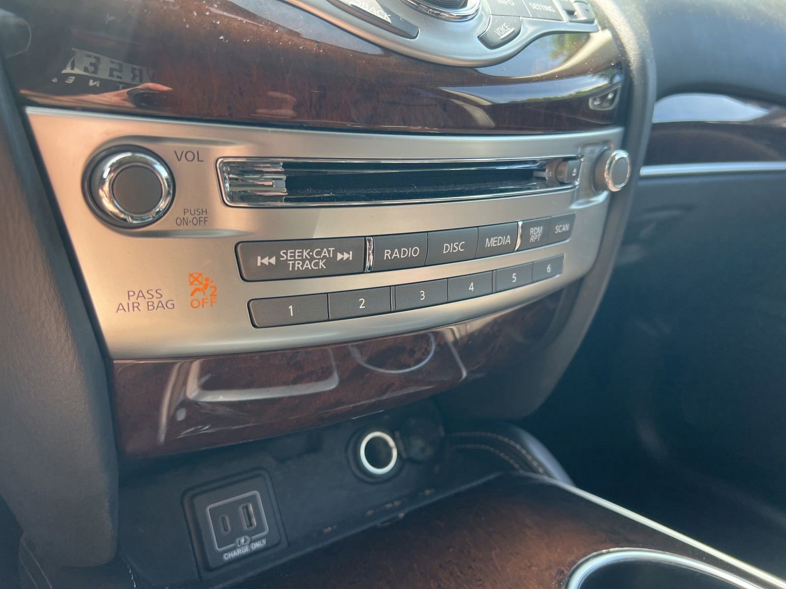 Used 2019 INFINITI QX60 Luxe w/ Sensory Package FWD image 21