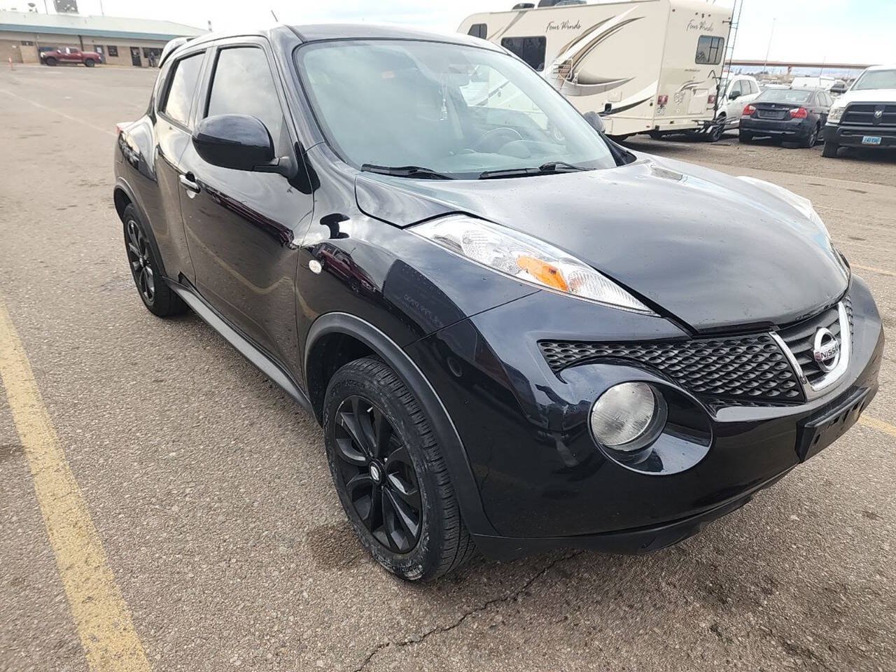 Used 2014 Nissan Juke S w/ Midnight Edition 2.0 AWD/4WD image 1