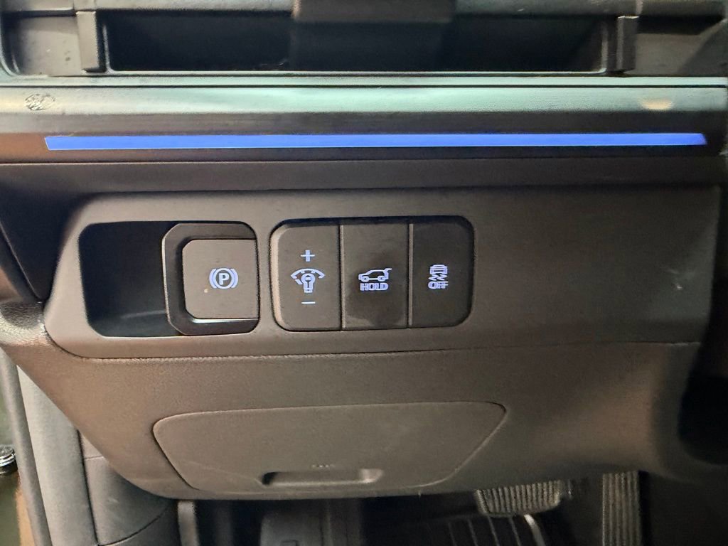 Used 2025 Hyundai Santa Fe Calligraphy FWD image 21