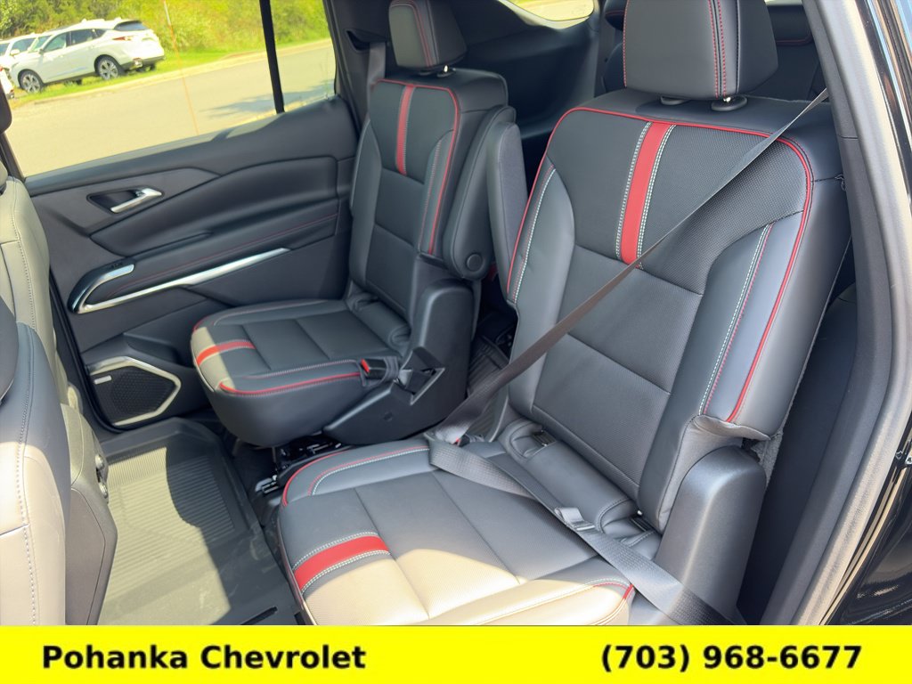 New 2027 Chevrolet Traverse RS w/ LPO, Floor Liner Package AWD/4WD image 28