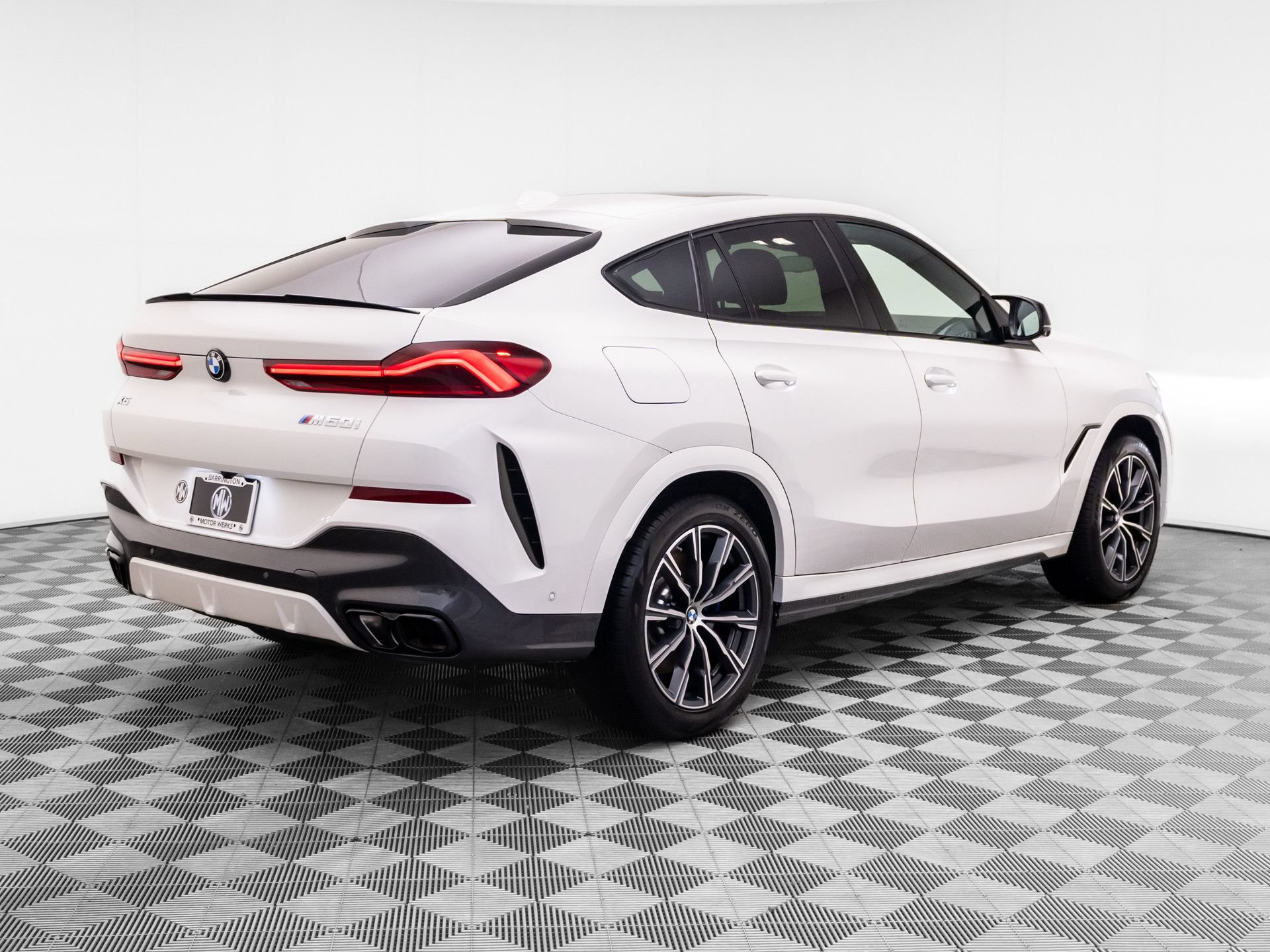 Certified 2026 BMW X6 M60i AWD/4WD image 5