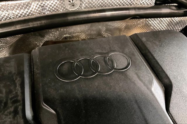 Certified 2025 Audi Q5 Premium w/ Convenience Package AWD/4WD image 31