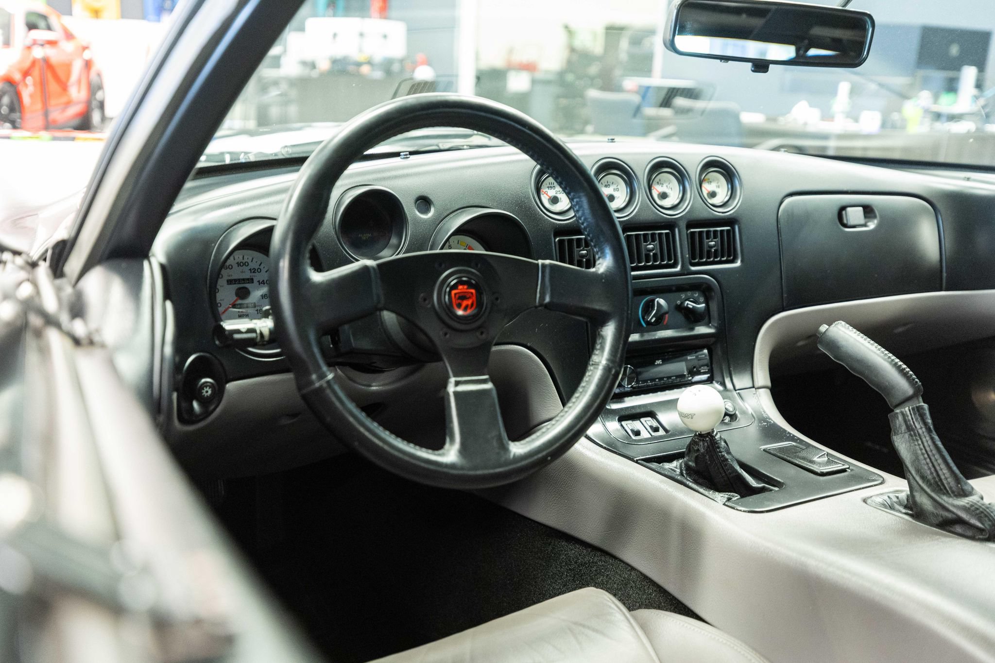 Used 1994 Dodge Viper RT/10 RWD image 8