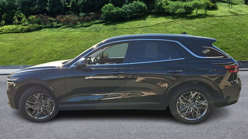 Certified 2025 Genesis GV70 2.5T w/ Advanced Package image 5