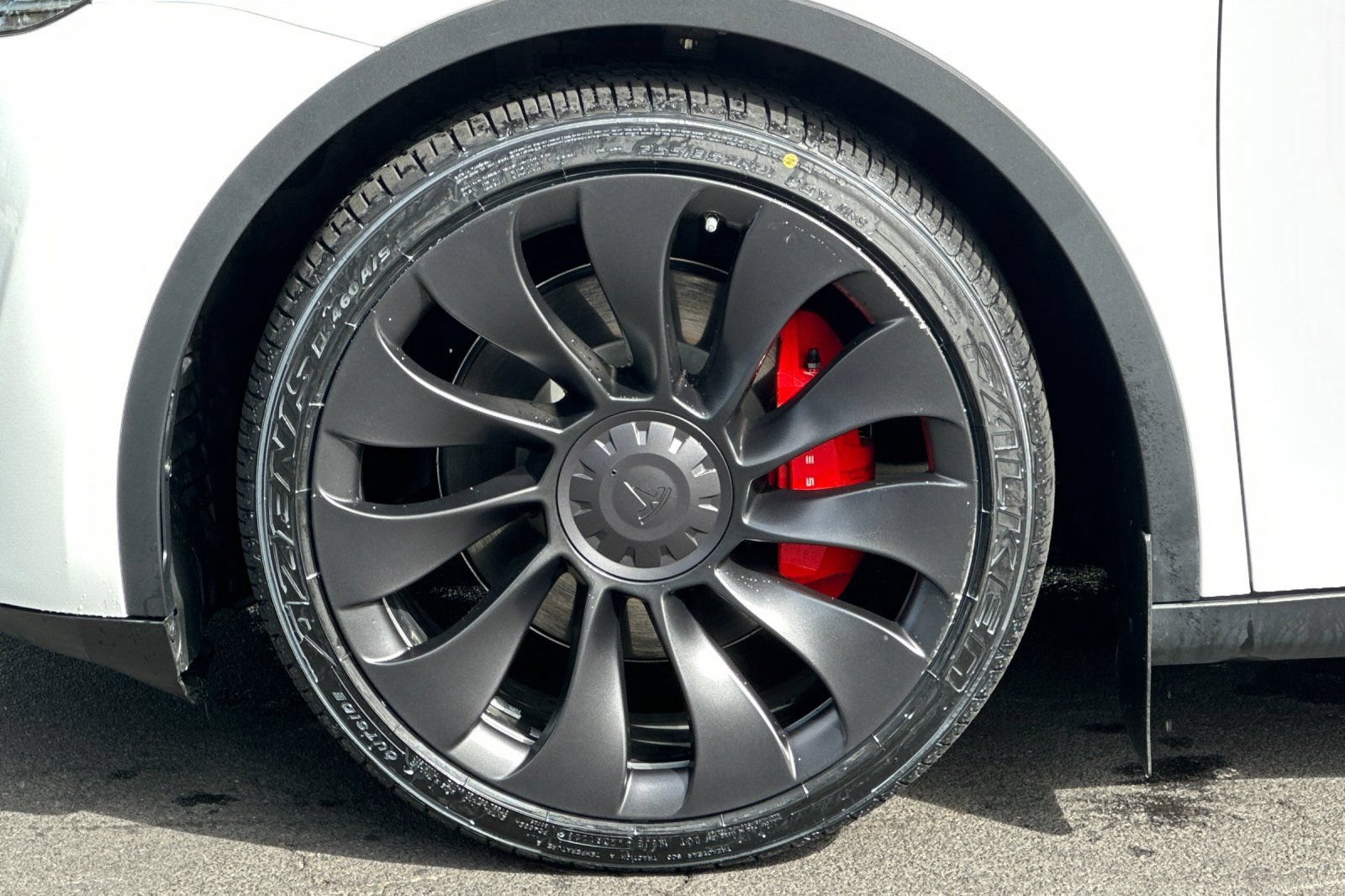 Used 2022 Tesla Model Y Performance AWD/4WD image 32
