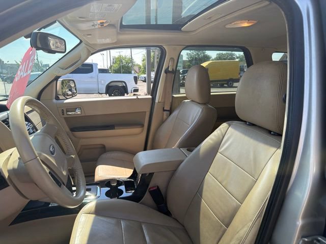 Used 2011 Ford Escape Limited w/ 301A Rapid Spec Order Code AWD/4WD image 18