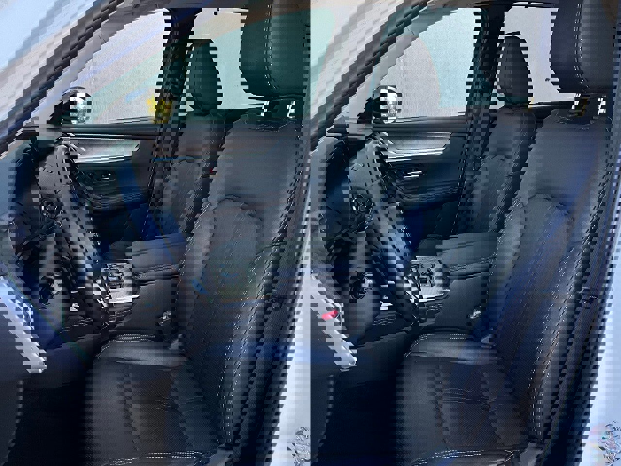 Used 2025 MAZDA CX-70 3.3 Turbo w/ Preferred Package image 10