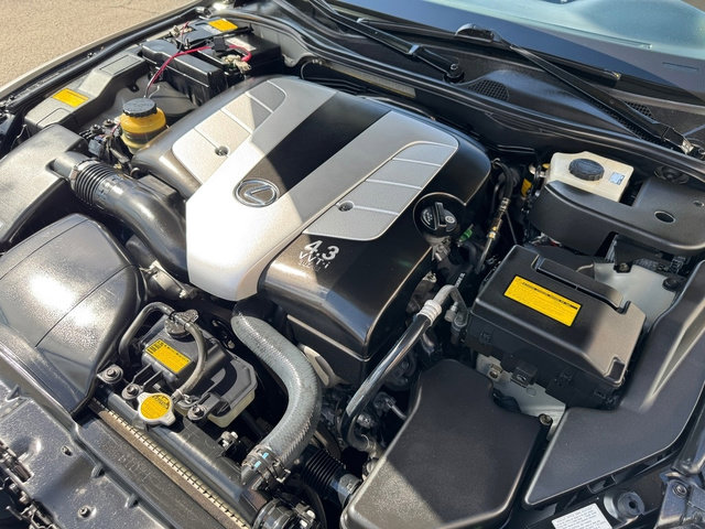 Used 2004 Lexus SC 430 Convertible image 22