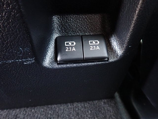 Used 2022 Toyota 4Runner Trail Special Edition AWD/4WD image 10