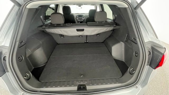 Used 2023 Chevrolet Equinox LT w/ Driver Convenience Package image 44