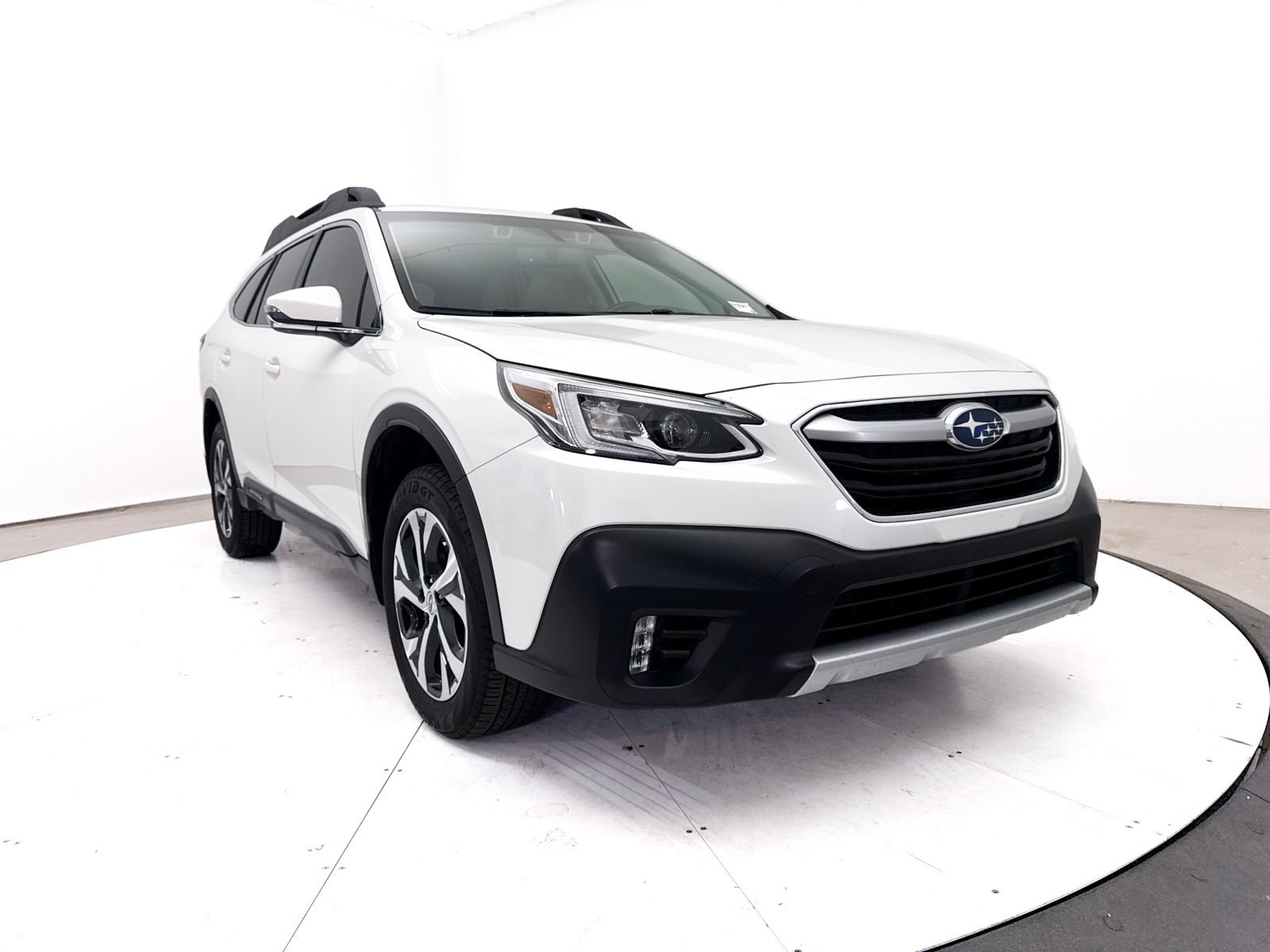 Used 2020 Subaru Outback Limited AWD/4WD image 12