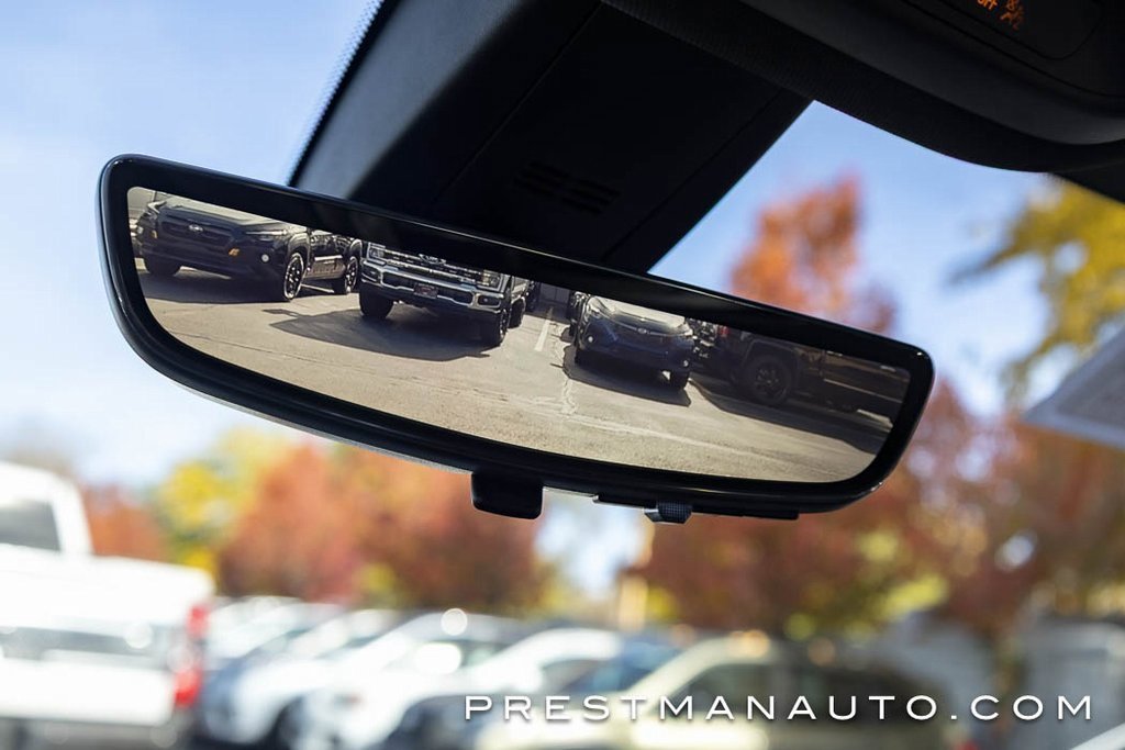 Used 2023 Chevrolet Traverse High Country w/ LPO, Floor Liner Package image 39