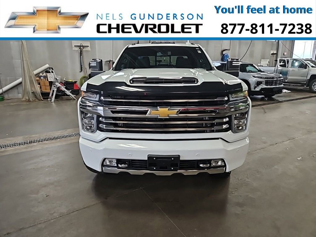 Used 2023 Chevrolet Silverado 3500 High Country w/ Safety Package II image 2
