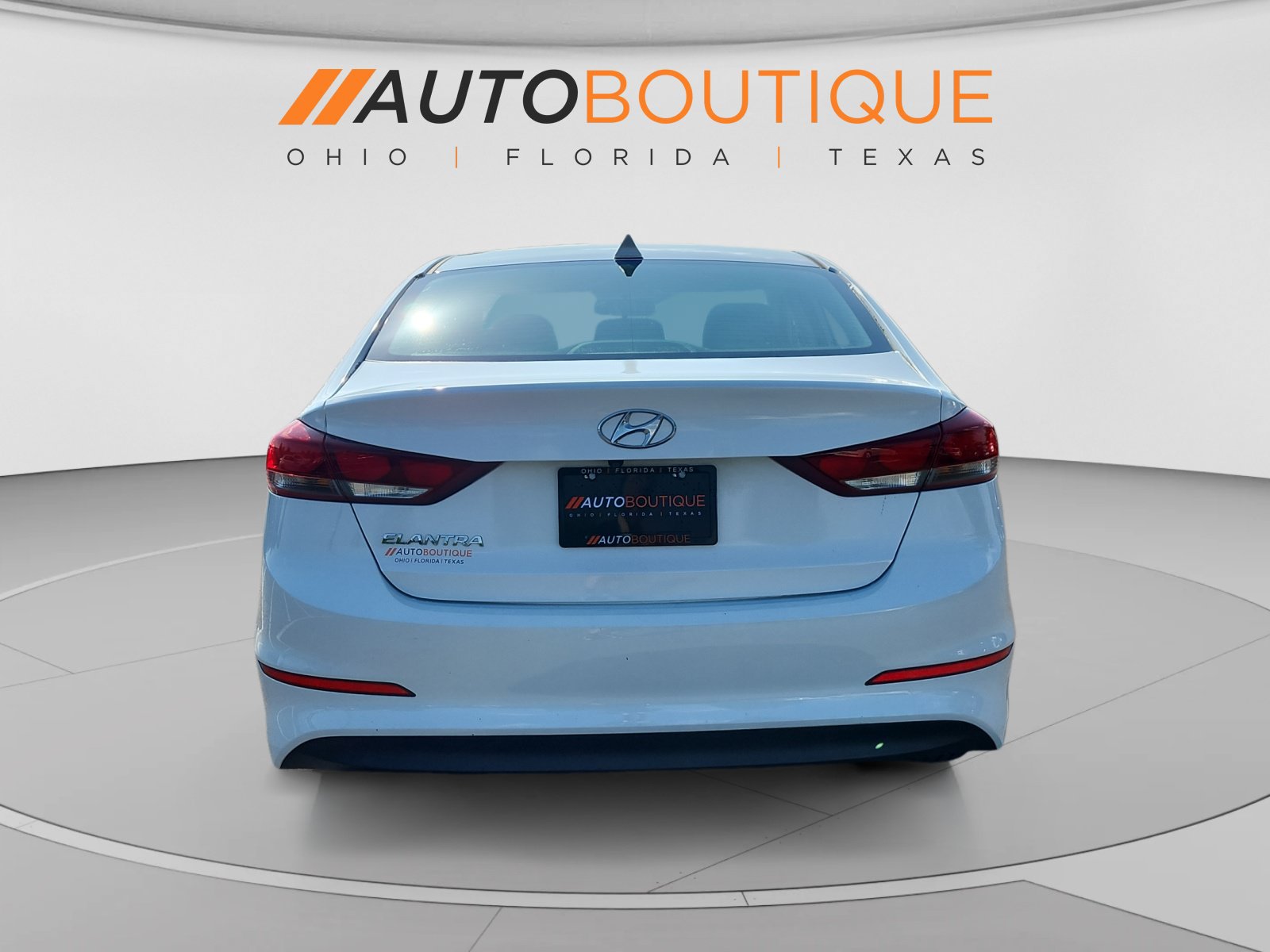 Used 2018 Hyundai Elantra SEL FWD image 4