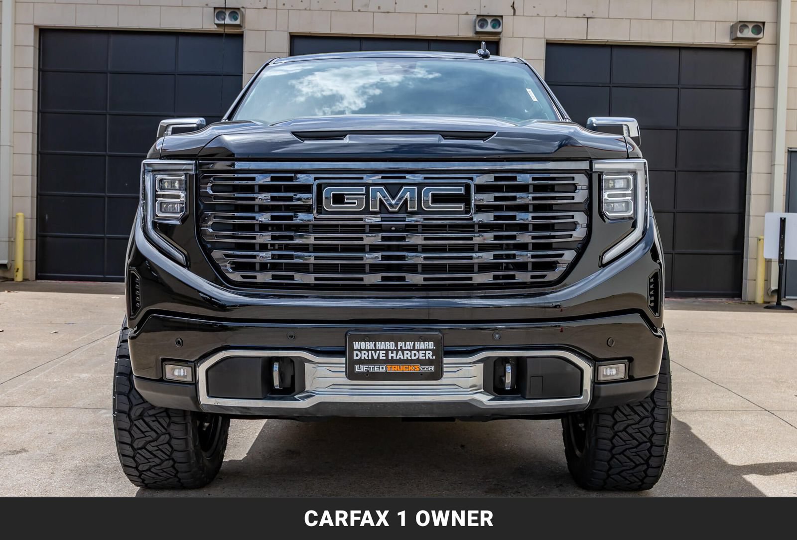 Used 2025 GMC Sierra 1500 Denali Ultimate AWD/4WD image 4
