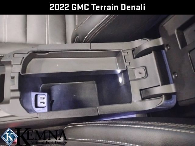 Used 2022 GMC Terrain Denali image 28