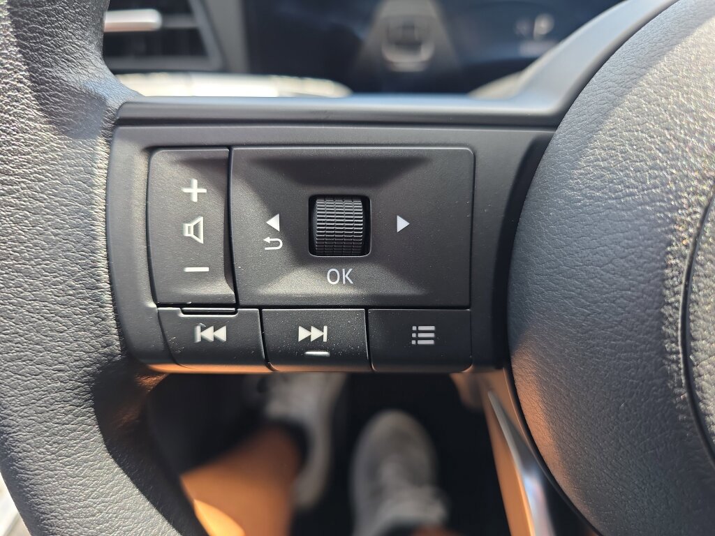 New 2026 Nissan Kicks S FWD image 10