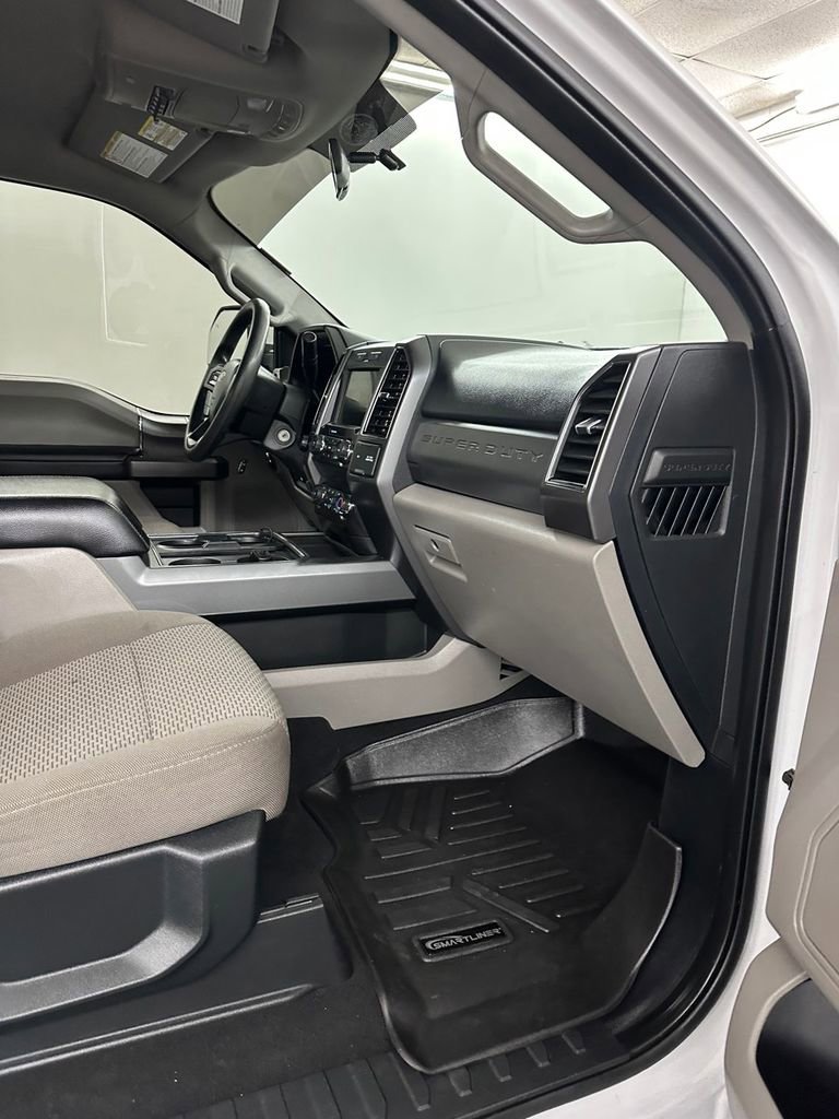 Used 2019 Ford F250 XLT w/ XLT Premium Package image 39