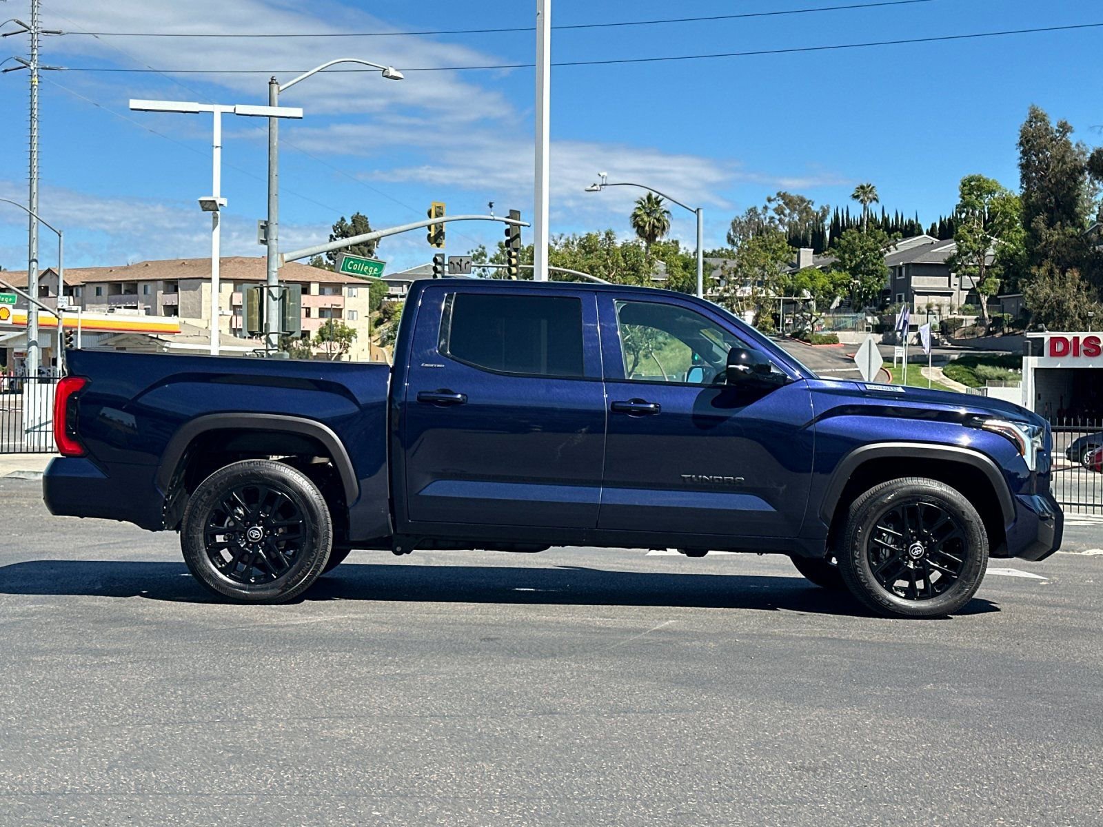 Used 2025 Toyota Tundra Limited RWD image 6