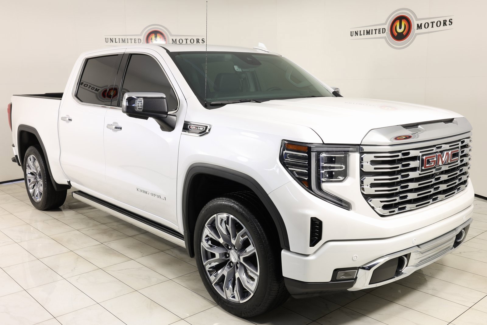 Used 2023 GMC Sierra 1500 Denali w/ Denali Reserve Package image 40