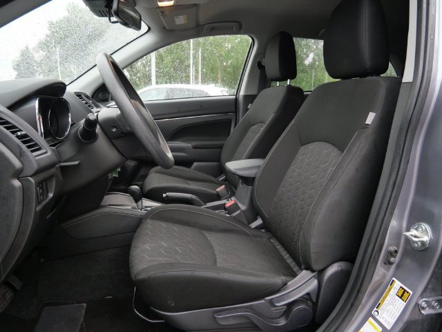 Used 2024 Mitsubishi Outlander Sport ES AWD/4WD image 15