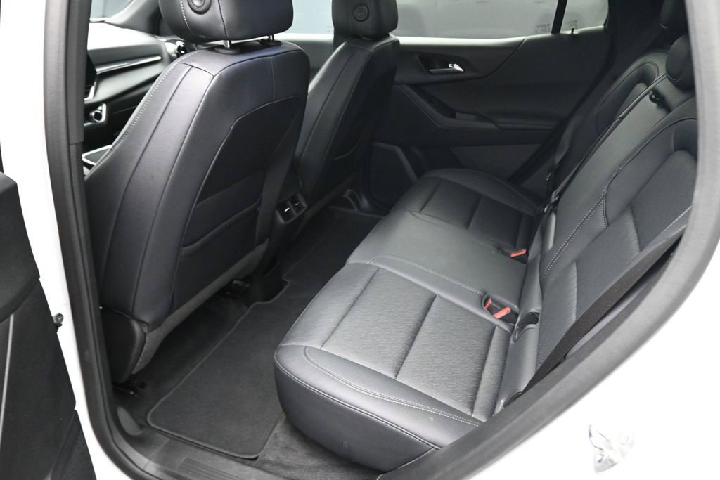 Used 2025 Chevrolet Equinox LT w/ Convenience Package II FWD image 21