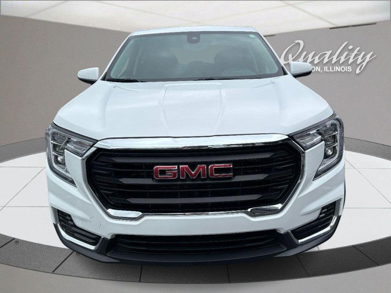 Used 2024 GMC Terrain SLE FWD image 11