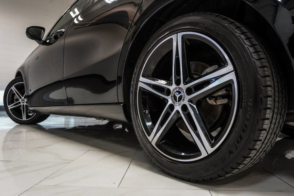 Used 2019 Mercedes-Benz A 220 image 41