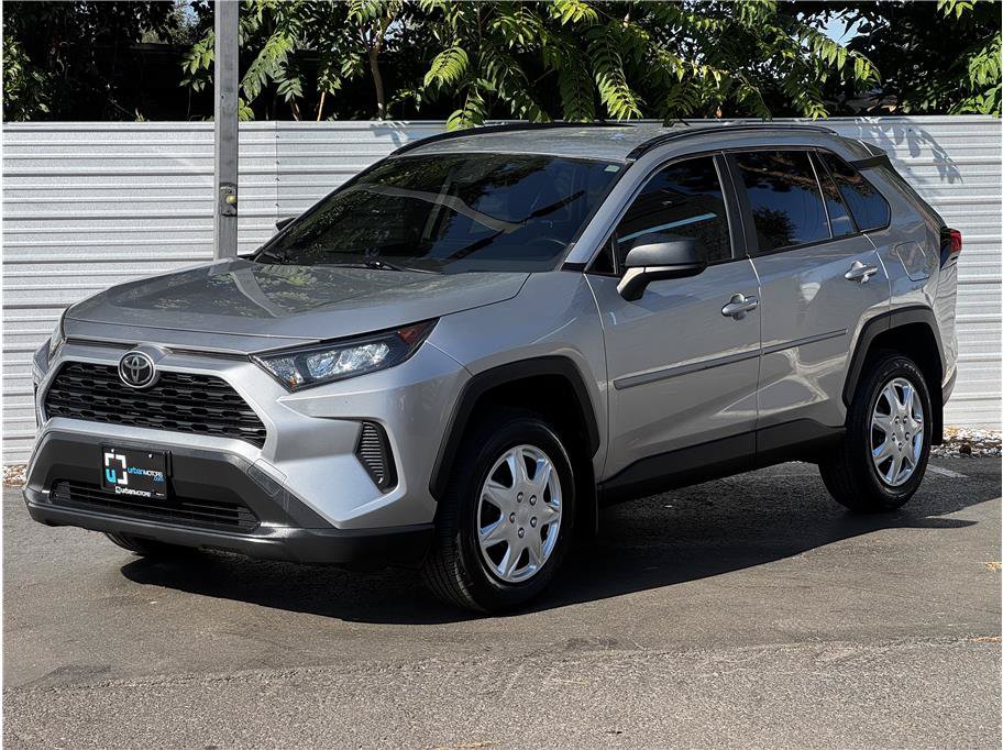 Used 2019 Toyota RAV4 LE w/ All Weather Liner Package AWD/4WD image 8