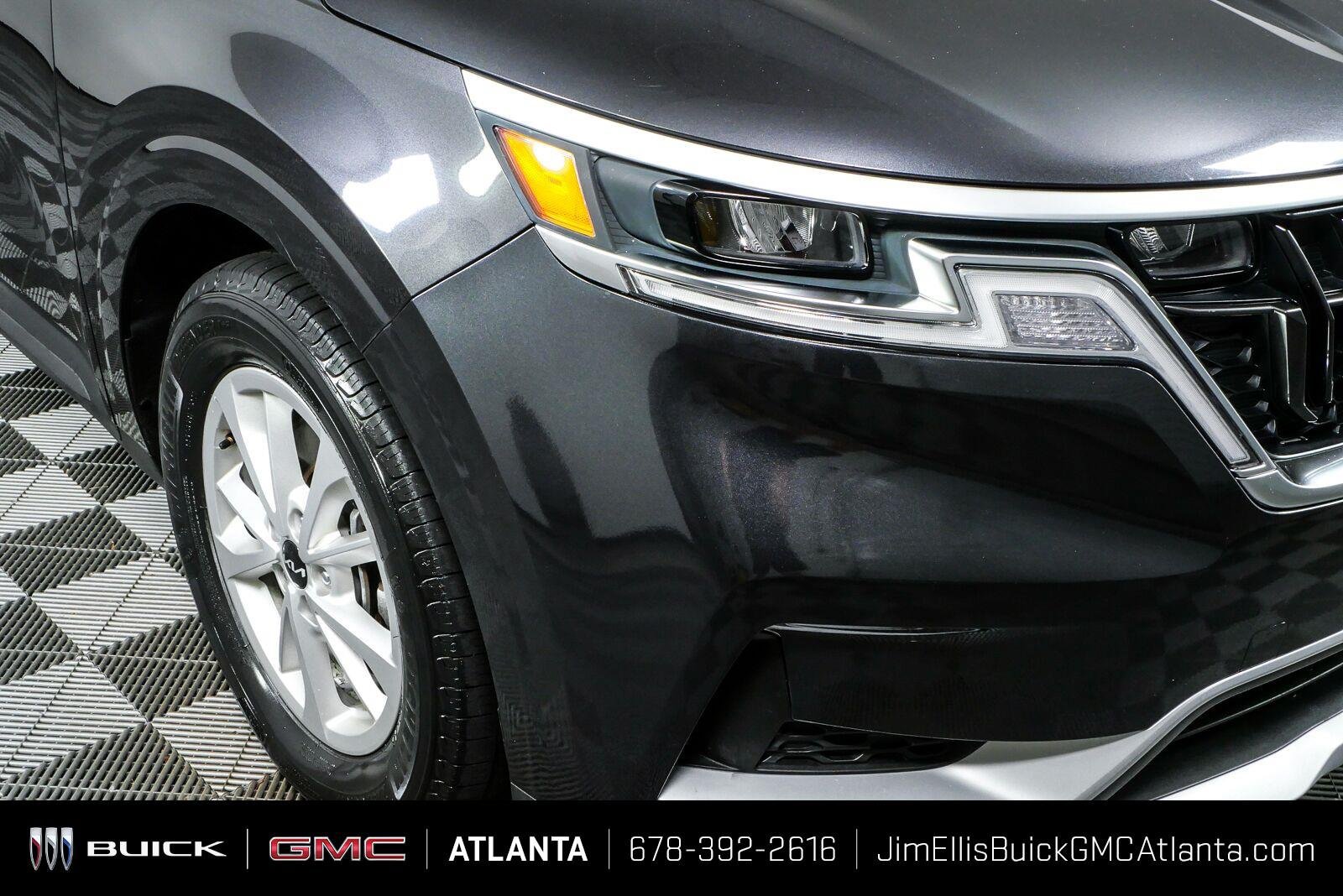 Used 2022 Kia Carnival LX FWD image 36