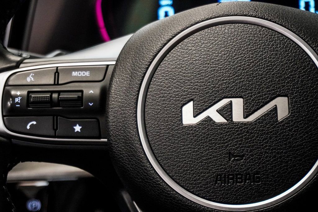 Used 2023 Kia Sportage X-Line image 16