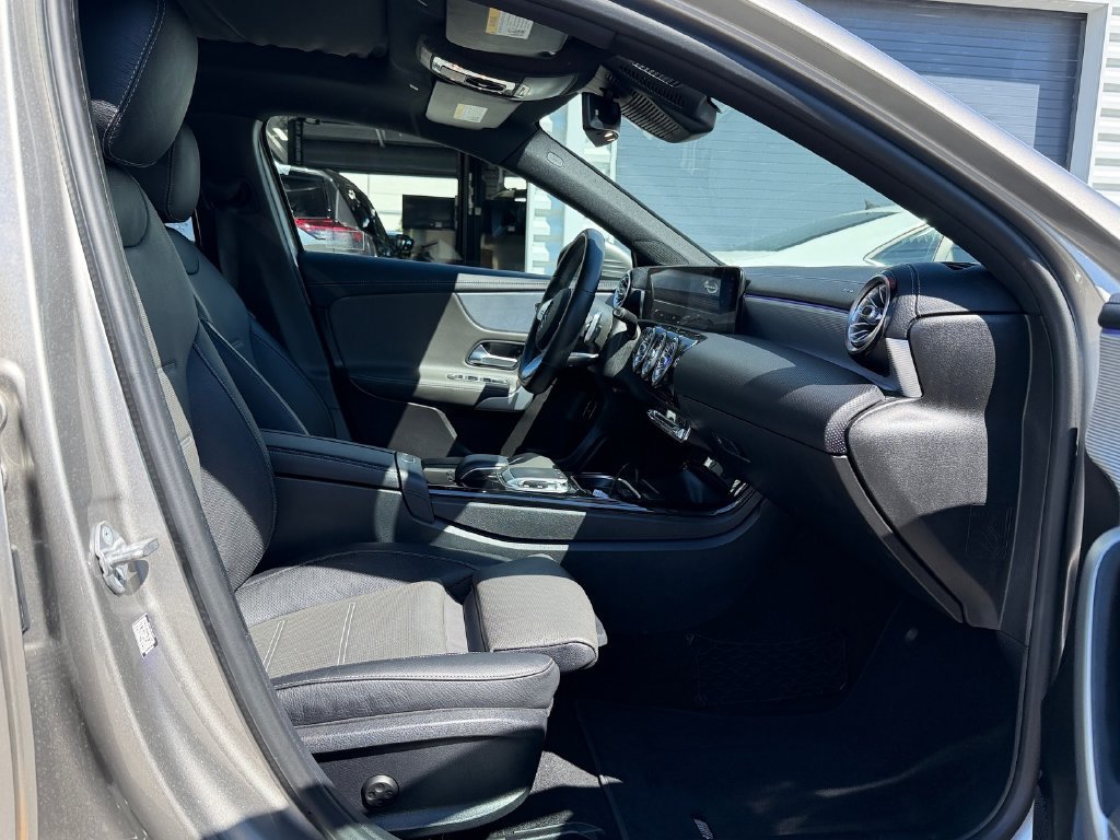 Used 2020 Mercedes-Benz A 220 image 19