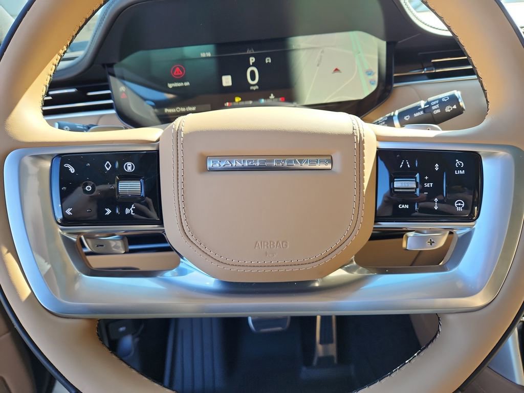 New 2026 Land Rover Range Rover Long Wheelbase SE AWD/4WD image 18