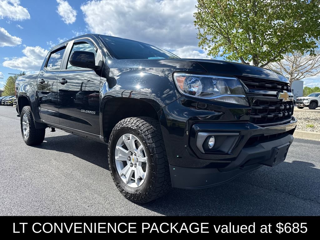 Used 2022 Chevrolet Colorado LT w/ LT Convenience Package AWD/4WD image 3