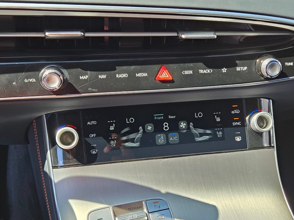 New 2026 Genesis GV70 3.5T Sport Advanced AWD/4WD image 25