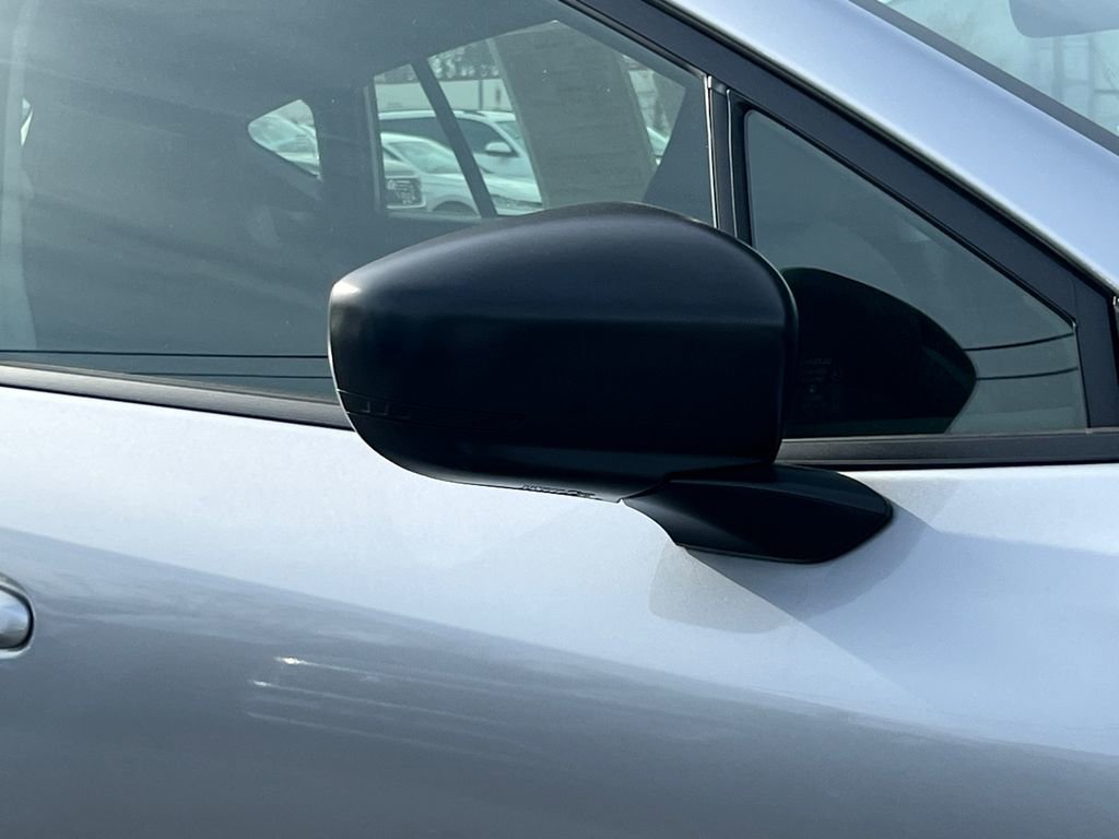 Certified 2025 Subaru Impreza 2.0i image 8