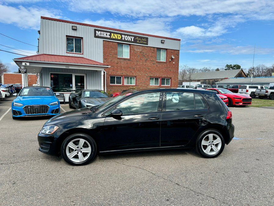 Used 2017 Volkswagen Golf Wolfsburg Edition image 2