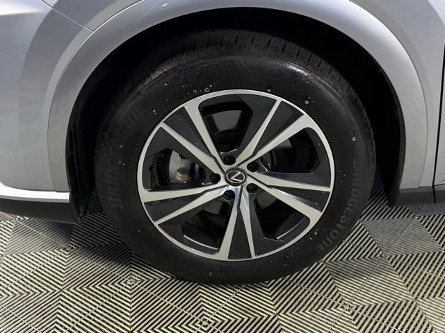 Used 2025 Lexus RX 350 Premium w/ Accessory Package (Z1) FWD image 13