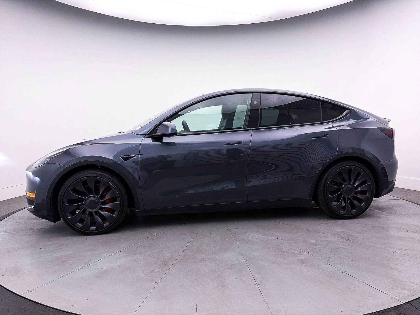Used 2023 Tesla Model Y Performance image 35