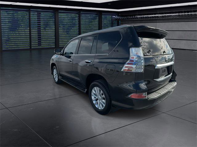 Certified 2022 Lexus GX 460 Premium w/ Premium Package image 6