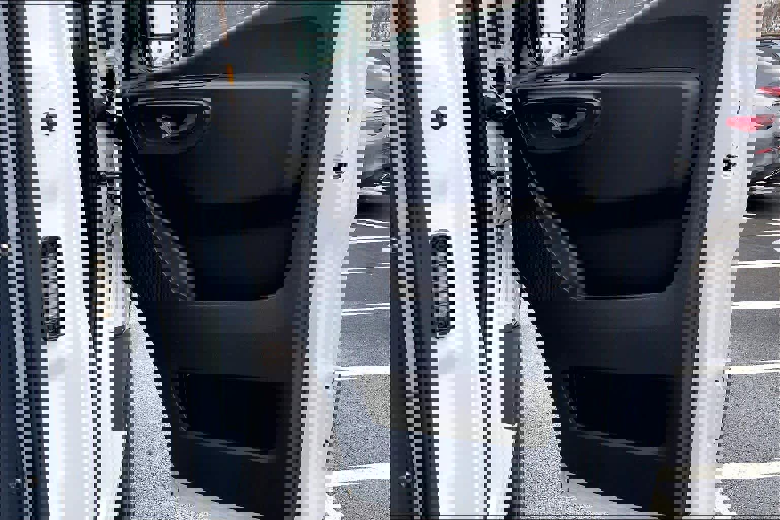 Used 2025 Mercedes-Benz Sprinter 2500 image 22